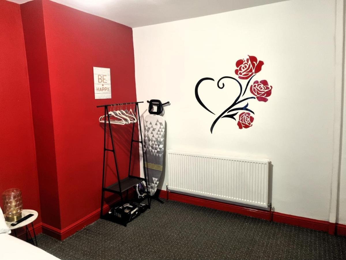 *1Es* For Your Most Relaxed & Cosy Stay + Free Parking + Free Fast Wifi * Leeds  Dış mekan fotoğraf